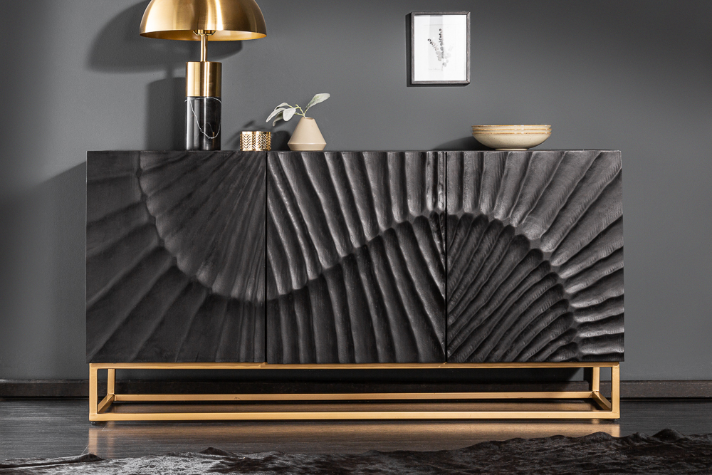Massives Sideboard SCORPION 140cm schwarz Mangoholz aufwendige 3D Schnitzereien