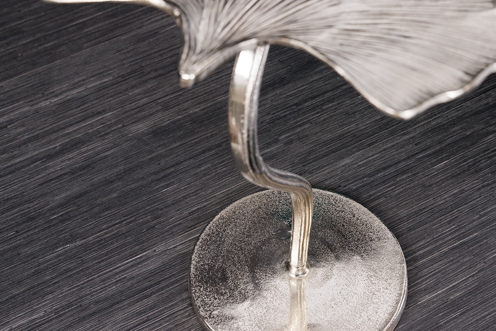 Dekorativer Beistelltisch GINKGO LEAF 55cm silber handmade Metall