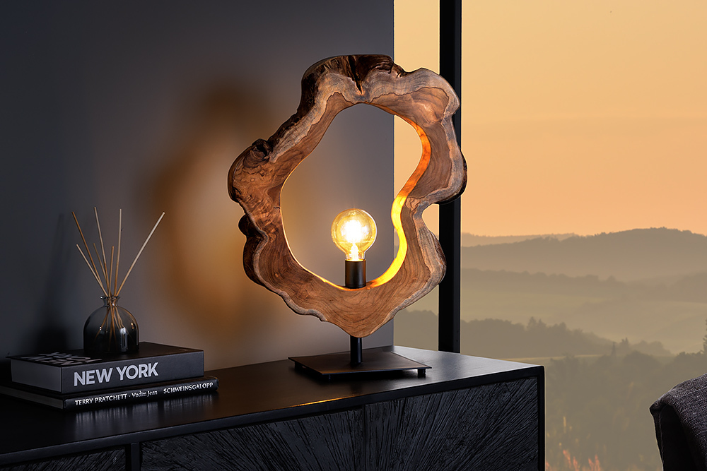 Handgefertigte Tischlampe ORGANIC ARTWORK 55cm natur Teakholz