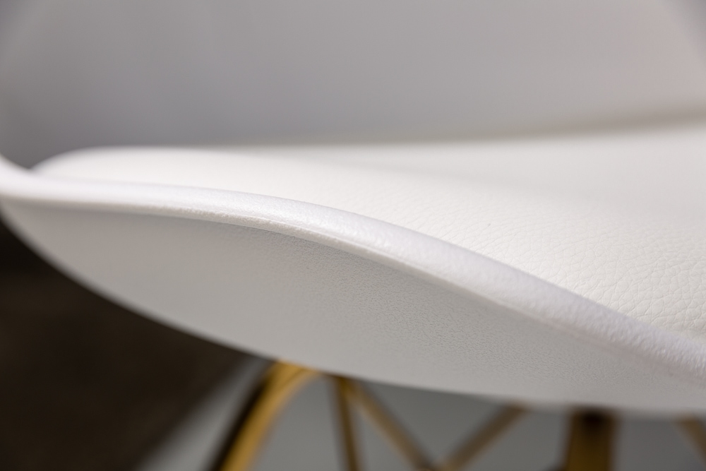 Design Stuhl SCANDINAVIA MEISTERSTÜCK weiß goldene Beine