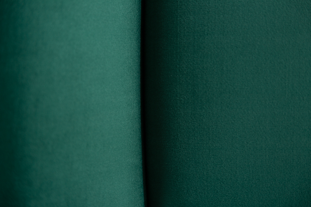 Elegante Sitzbank SCARLETT 90cm smaragdgrün Samt mit Armlehnen