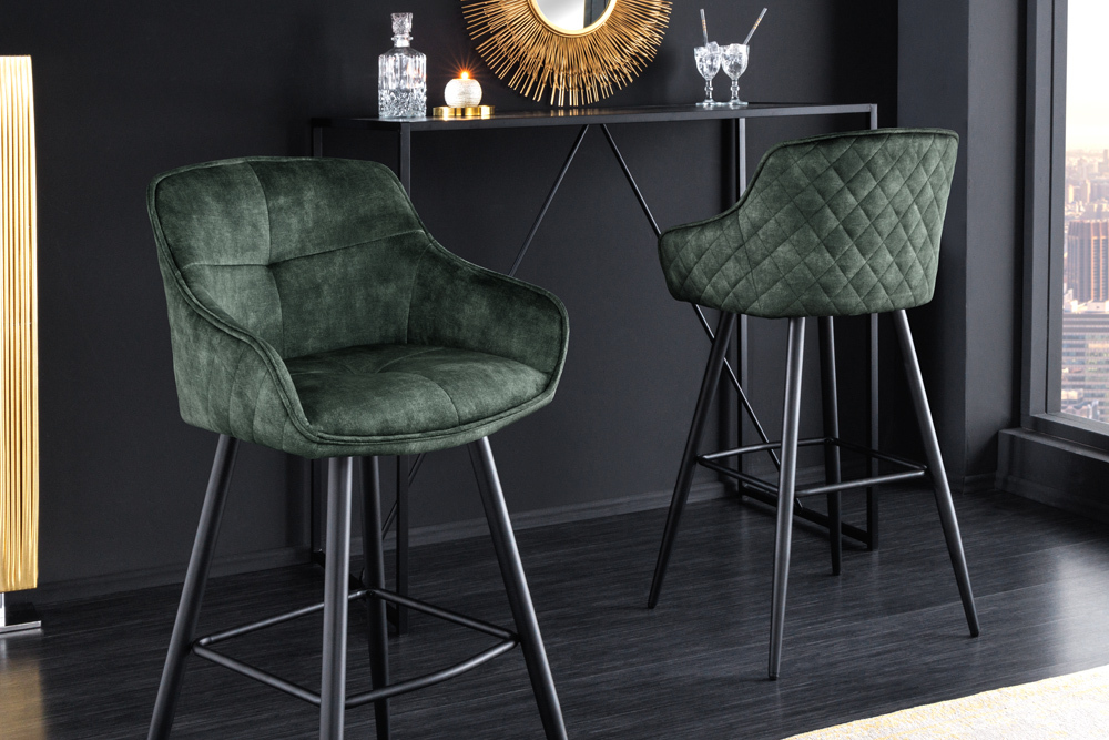 Design Barhocker EUPHORIA dunkelgrün Samt schwarze Metallbeine Barstuhl mit Lehne Design Barhocker EUPHORIA dunkelgrün Samt schwarze Metallbeine Barstuhl mit Lehne