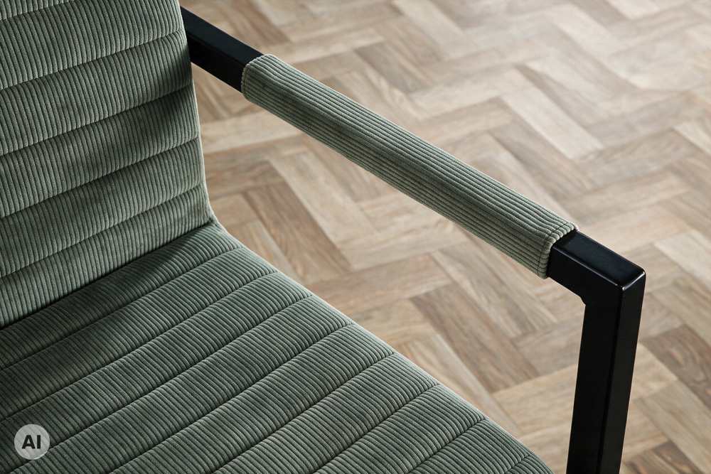 Industrial Freischwinger LOFT grün Cord schwarz Eisen mit Armlehne