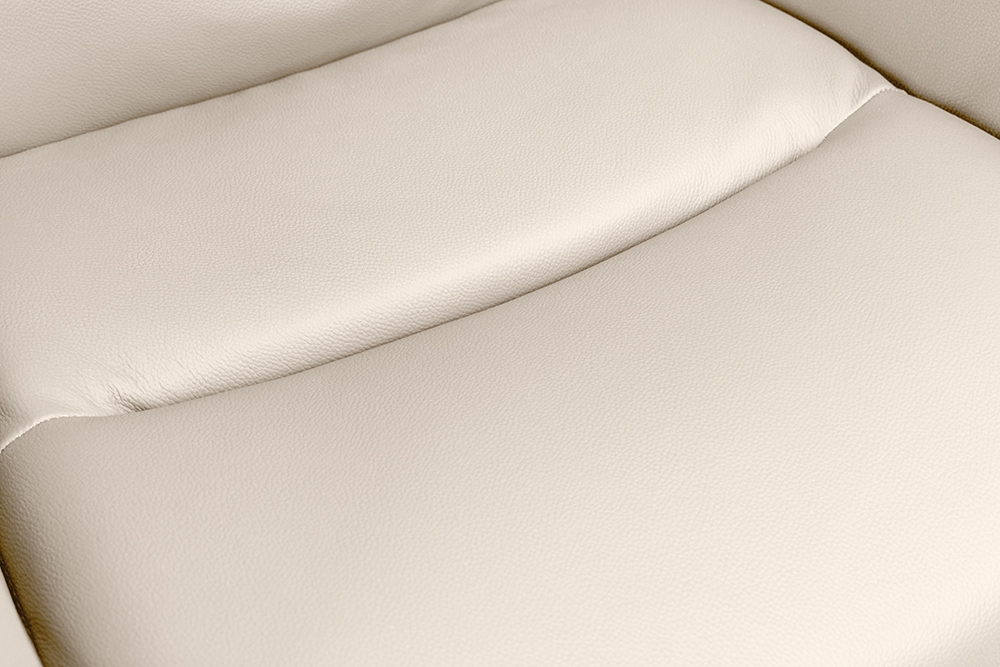 Drehbarer Stuhl BIG GEORGE beige Echtleder Microfaser mit Armlehne schwarze Metallbeine
