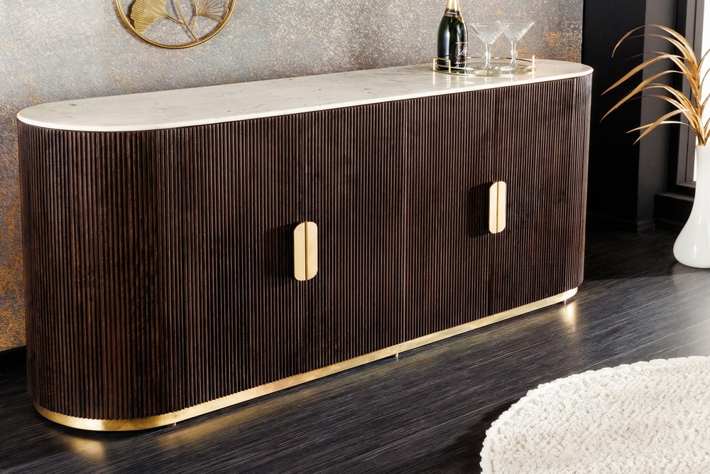 Massives Sideboard GATSBY 140cm braun Mangoholz gold Metall weiße Marmorplatte