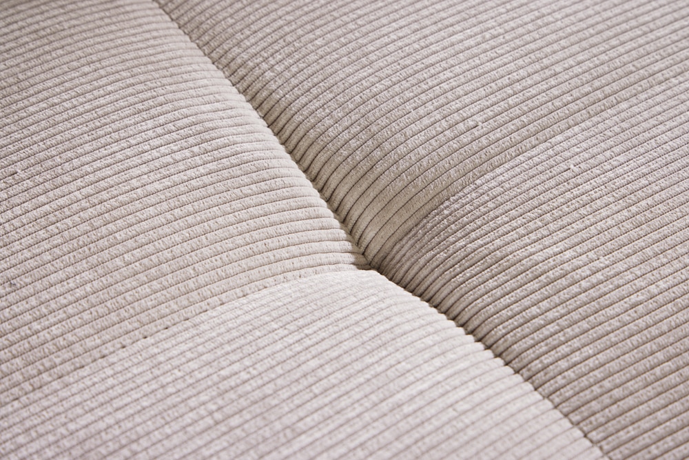 Modernes Ecksofa DESIGNO 250cm champagner beige Cord Couch inklusive Kissen Metallfüße