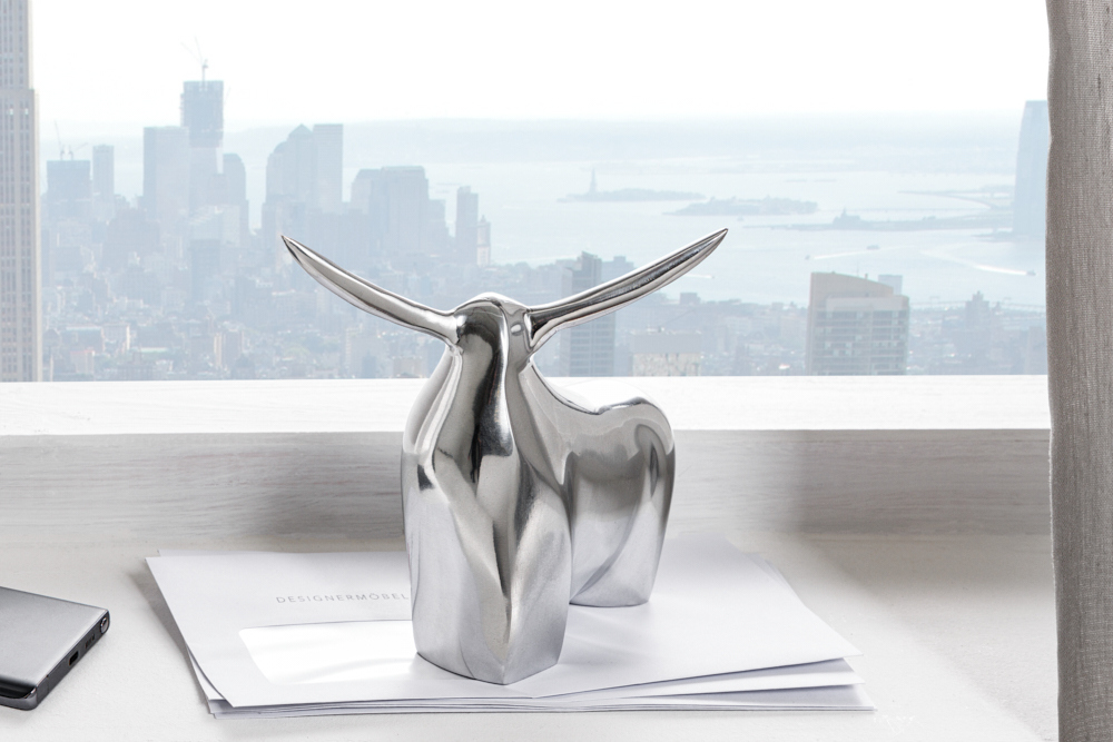 Moderne Skulptur BIG BULL silber Aluminium Dekoration Stierfigur Briefbeschwerer