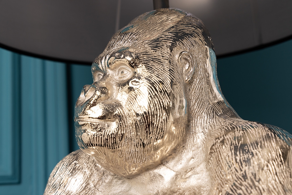 Handmade Tischlampe KONG 60cm silber Metall Affe Gorilla Dekoleuchte schwarzer Lampenschirm