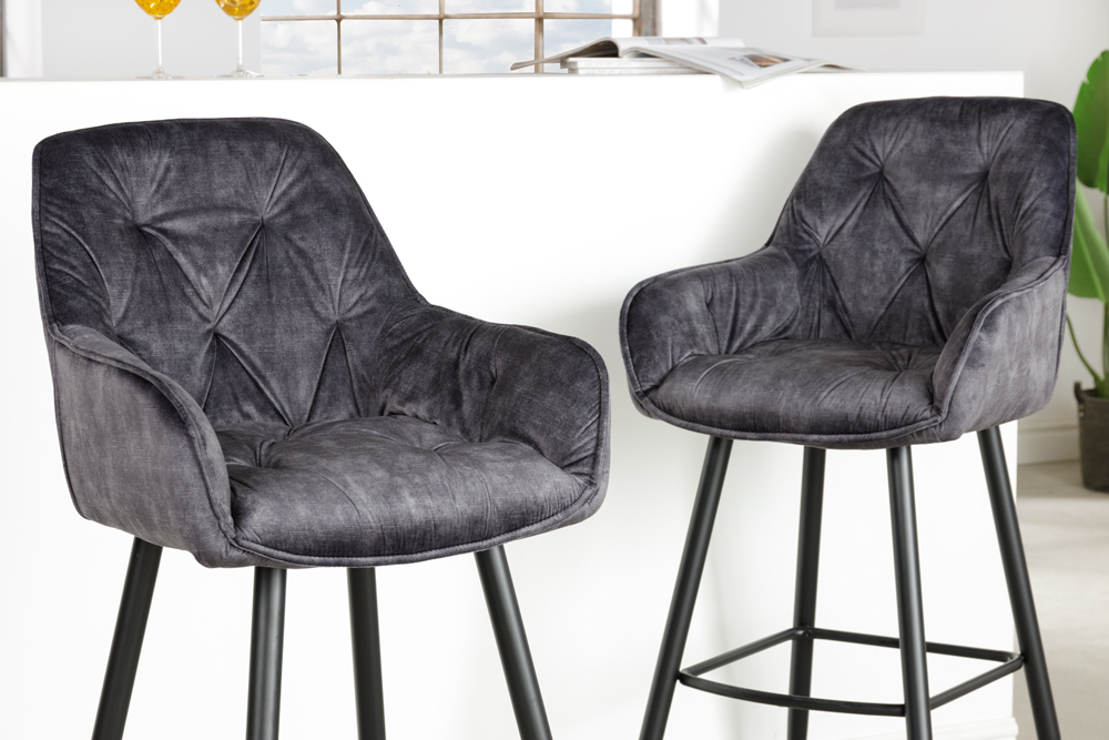 Design Barhocker MILANO grau Samt Barstuhl mit Lehne Metall schwarz Chesterfield-Steppung