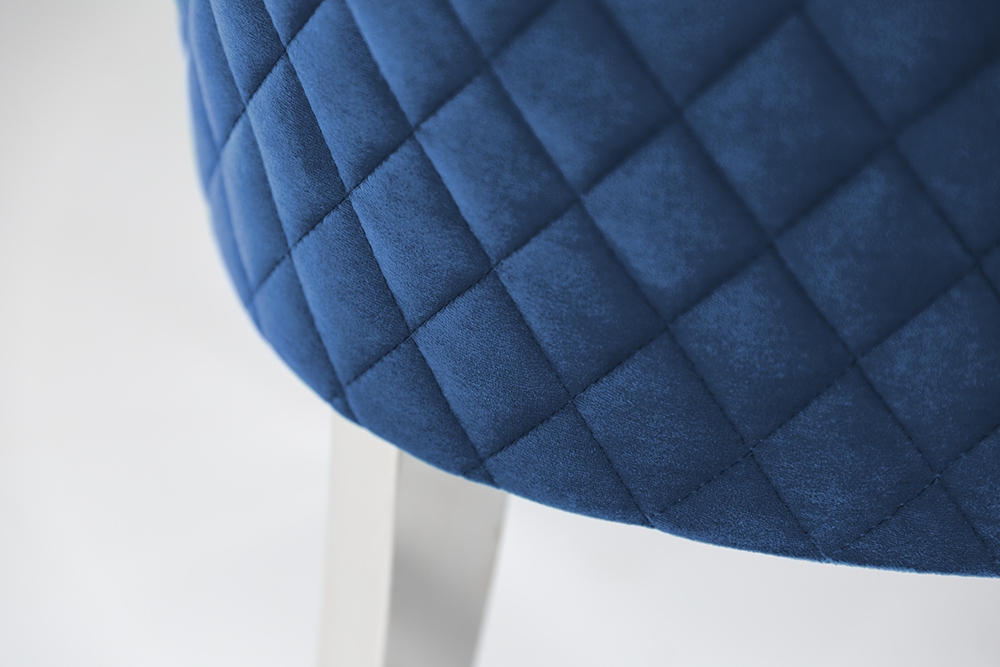 Barock Stuhl CASTLE DELUXE royalblau Samt Löwenkopf Chesterfield Design Esszimmerstuhl Nieten