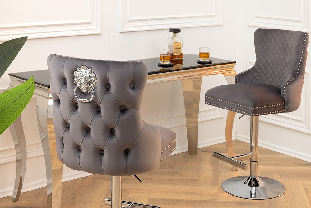 Höhenverstellbarer Barhocker CASTLE DELUXE grau Samt silber Edelstahl Löwenkopf