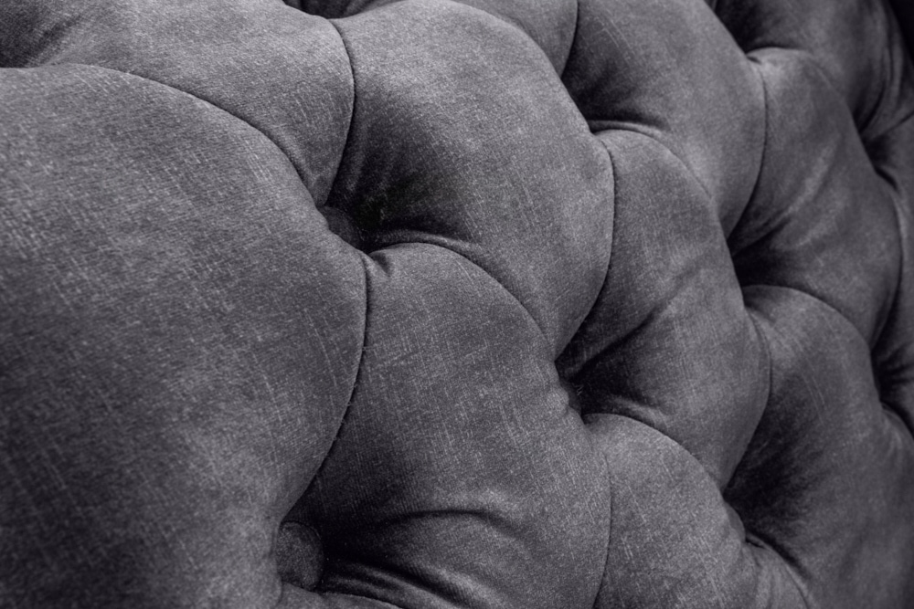 Design Récamière CHESTERFIELD 170cm grau strukturiertes Samt Knopfheftung Nietenbesatz