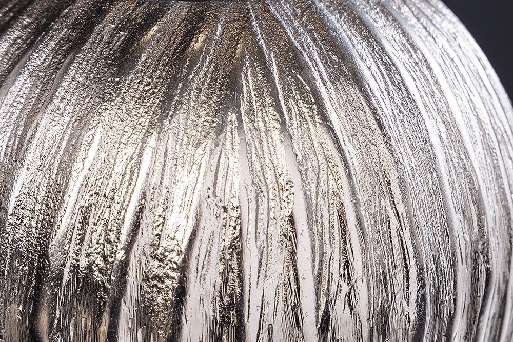 Handgefertigte Deko-Vase ELEGANCE 25cm silber Hammerschlag Design