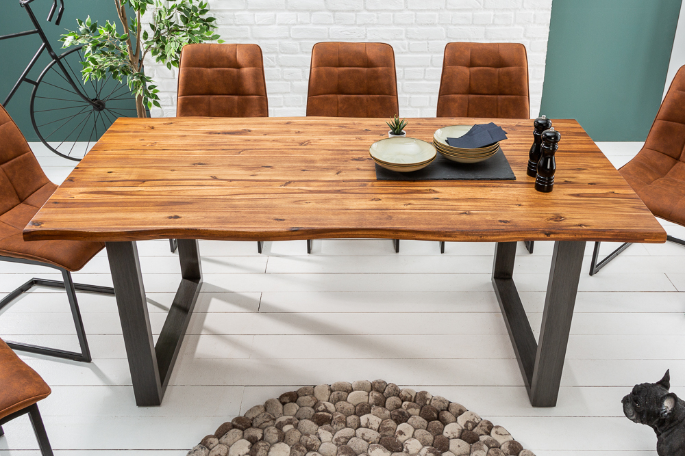 Massiver Baumstamm Esstisch GENESIS 180cm Akazie Baumkante Kufengestell Industrial Finish