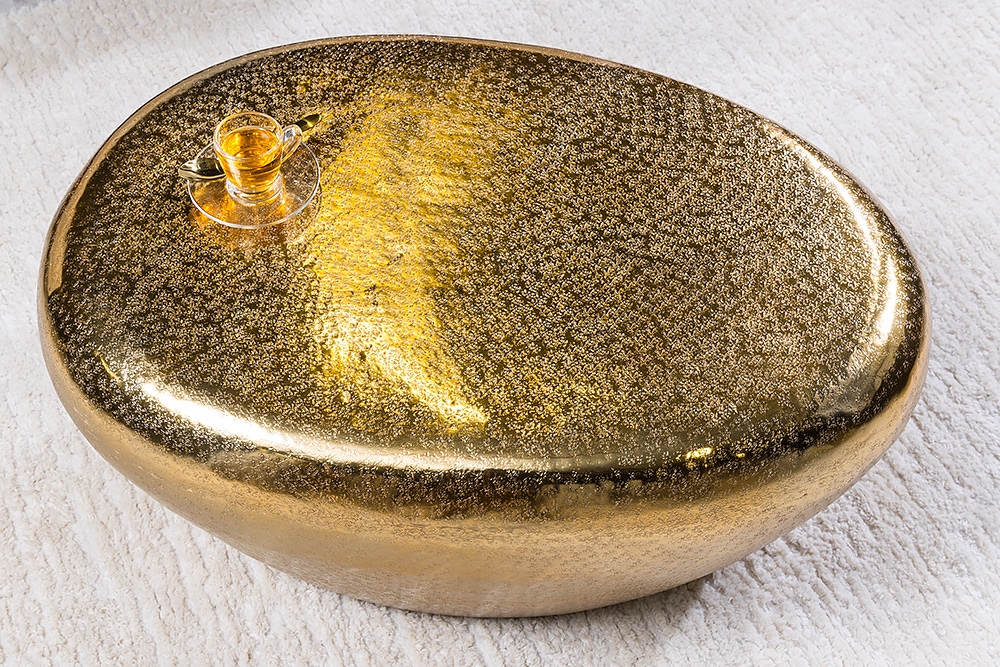 Handgefertigter Couchtisch STONE 75cm gold Metall Hammerschlag Design