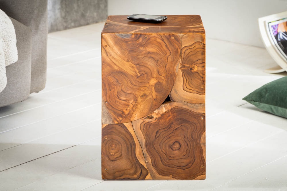 Massiver Beistelltisch SQUARE 30cm Teakholz Würfel Sitzhocker