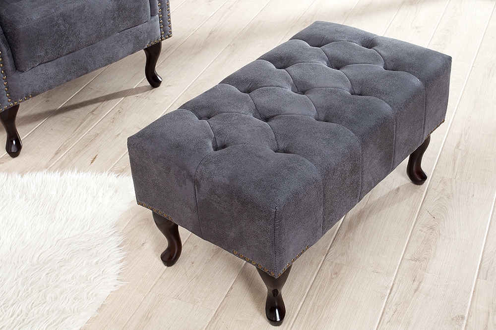 Edler Chesterfield Fußhocker antik grau Microfaser mit Knopfheftung und Nietenbesatz
