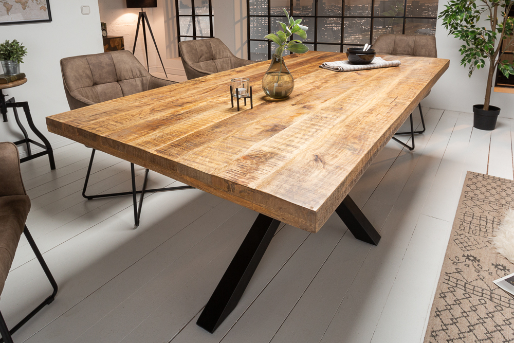 Massiver Industrial Esstisch GALAXIE 200cm Mangoholz sternenförmiges Gestell