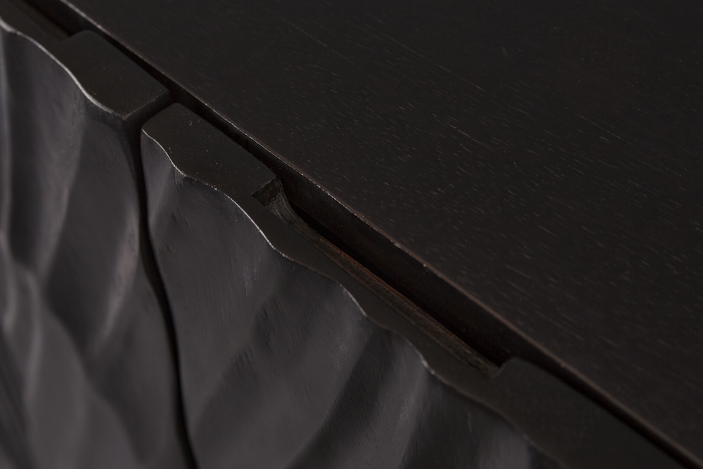 Massives Highboard SCORPION 120cm schwarz Mangoholz aufwendige 3D Schnitzereien