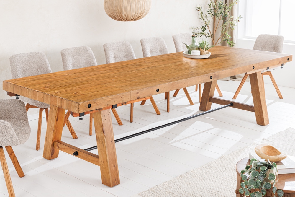 Massiver Esstisch FINCA 300-400cm vintage braun verlängerbar Pinienholz Bohlenoptik