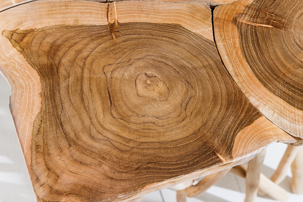 Massivholz Beistelltisch DRIFTWOOD 60cm natur Teak viereckig im Stelzen-Design