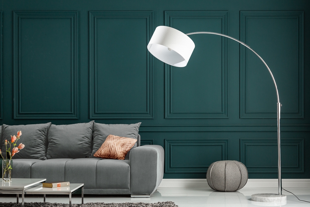 Ausziehbare Bogenlampe LOUNGE DEAL 170-200cm weiß Leinenschirm Stehlampe