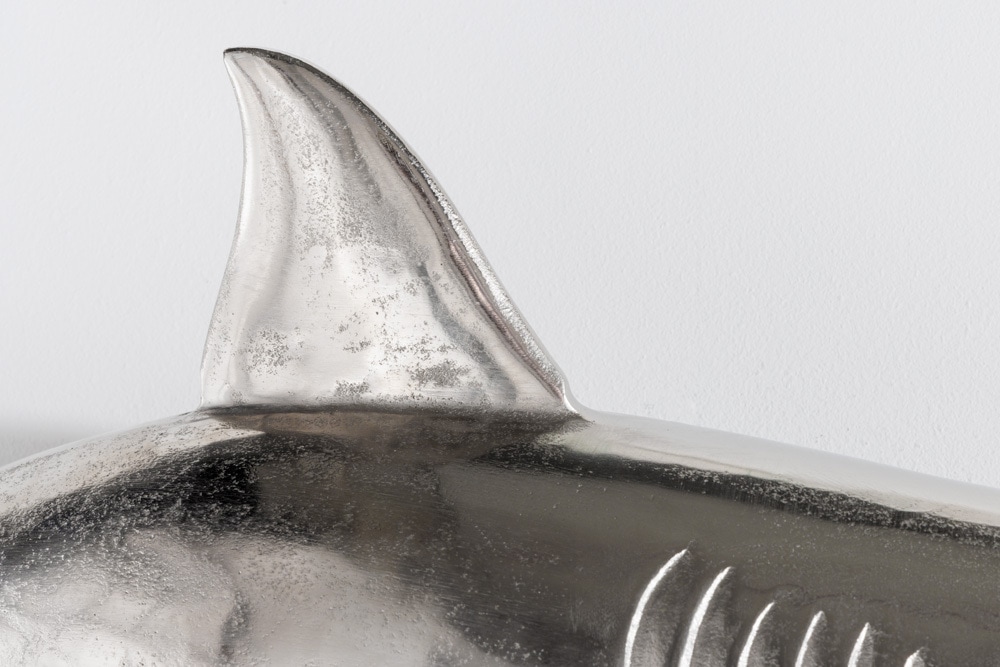 Maritime Wanddekoration HAI 105cm silber rechts Metall Haifisch Design Skulptur