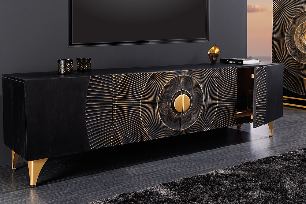 Handgearbeitetes TV-Lowboard GOLDEN SUNSET 180cm schwarz mit 3D Schnitzereien gold Mangoholz massiv Metallfüße