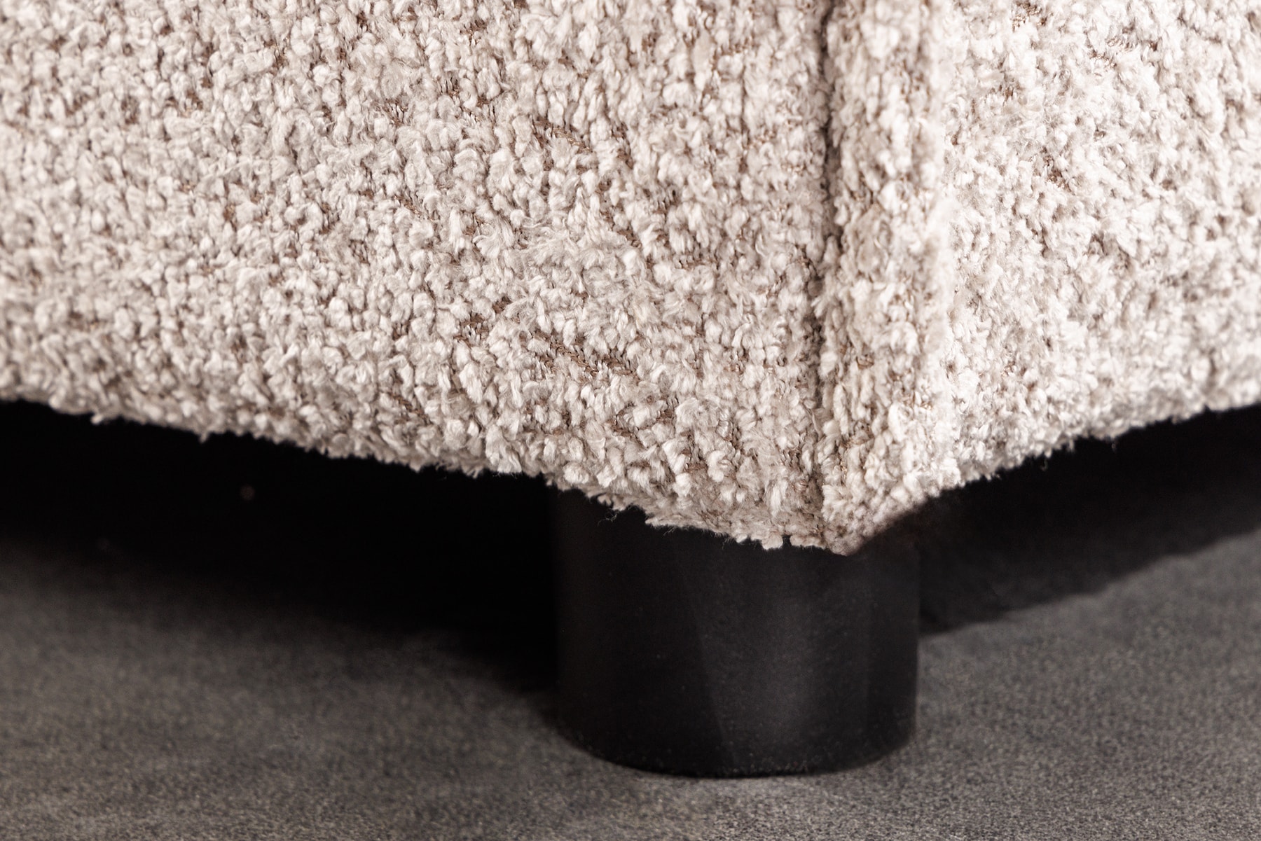 Großer Hocker HEAVEN 100cm champagner beige Bouclé Polsterhocker Federkern