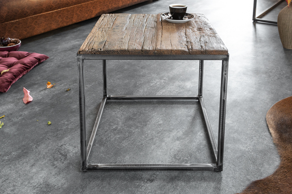 Industrial Beistelltisch BARRACUDA 40cm recyceltes Massivholz mit geflexten Beinen