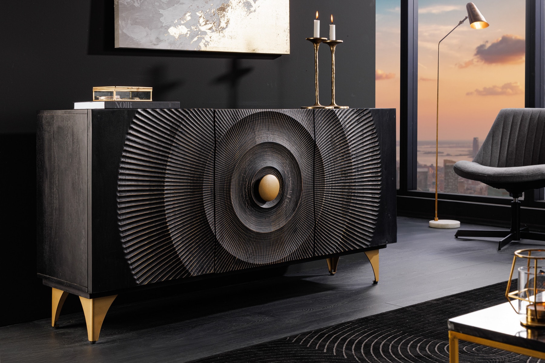 Handgearbeitetes Sideboard GOLDEN SUNSET 140cm schwarz mit 3D Schnitzereien gold Mangoholz Metallbeine