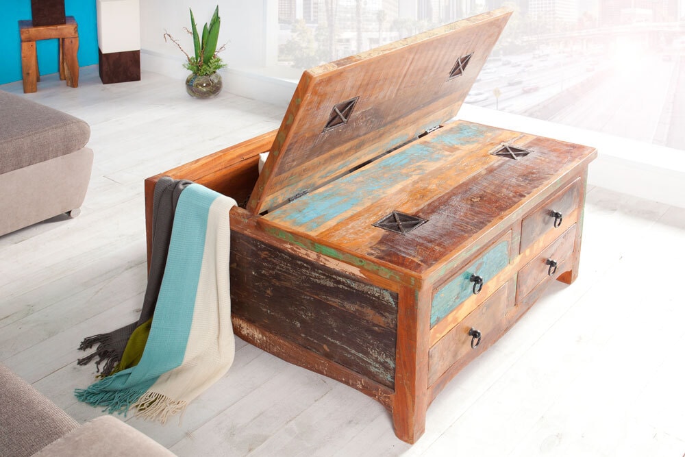 Massiver Couchtisch JAKARTA 70cm bunt Truhe aus recycelten Fischerbooten Holz mit Schubladen