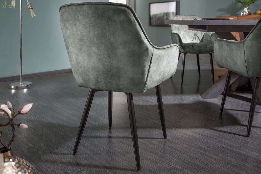 Design Stuhl MILANO grün Samt mit Armlehne Ziersteppung gepolstert schwarze Metallbeine