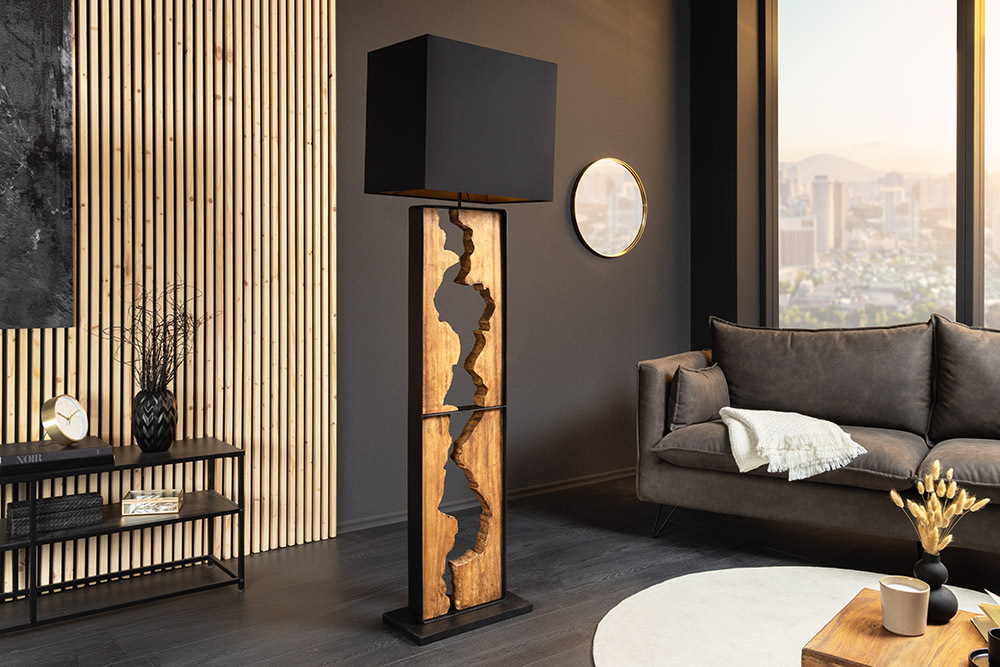 Handgefertigte Stehlampe DESIGNED BY NATURE 165cm natur schwarz Regenbaumholz » Jetzt kaufen