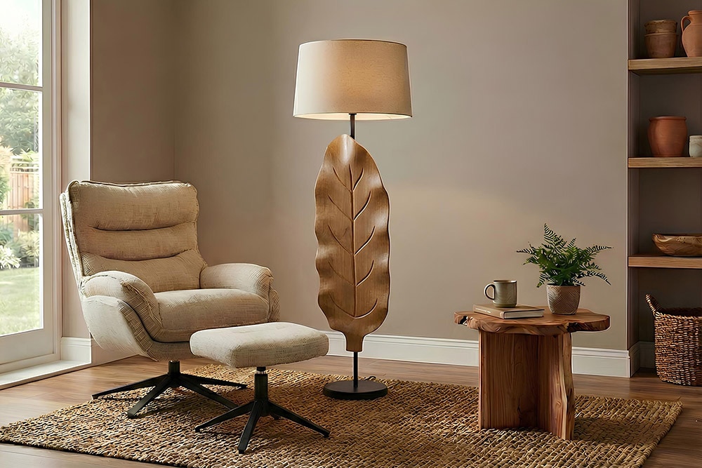 Massive Stehlampe LEAF 130cm weiß natur Teakholz Blatt-Design mit Stoffschirm