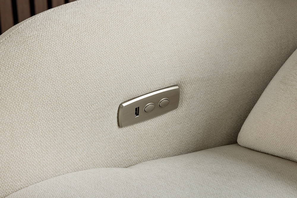Elektrischer Kinosessel PRIORITY beige inkl. Kissen 360° drehbar mit USB-Anschluss Elektrischer Kinosessel PRIORITY beige inkl. Kissen 360° drehbar mit USB-Anschluss