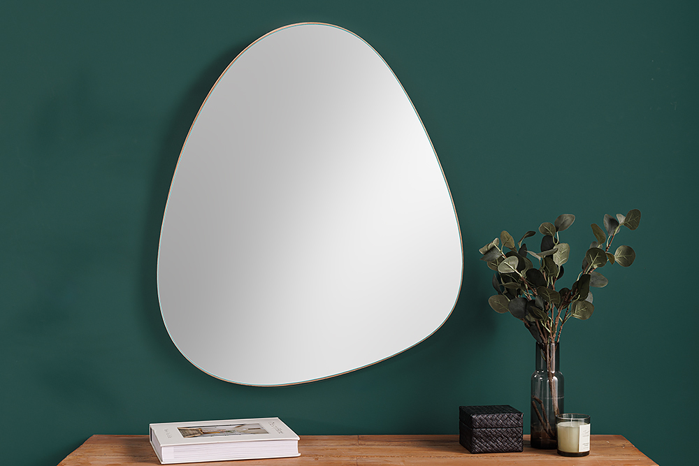 Moderner Wandspiegel NOEMI 70cm natur Eiche Massivholz handmade asymmetrisches Design Moderner Wandspiegel NOEMI 70cm natur Eiche Massivholz handmade asymmetrisches Design