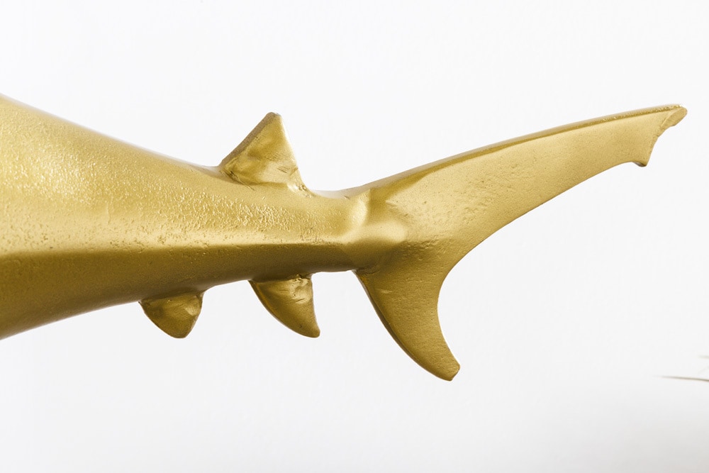 Maritime Skulptur HAI 68cm gold handmade Metall Design Haifisch