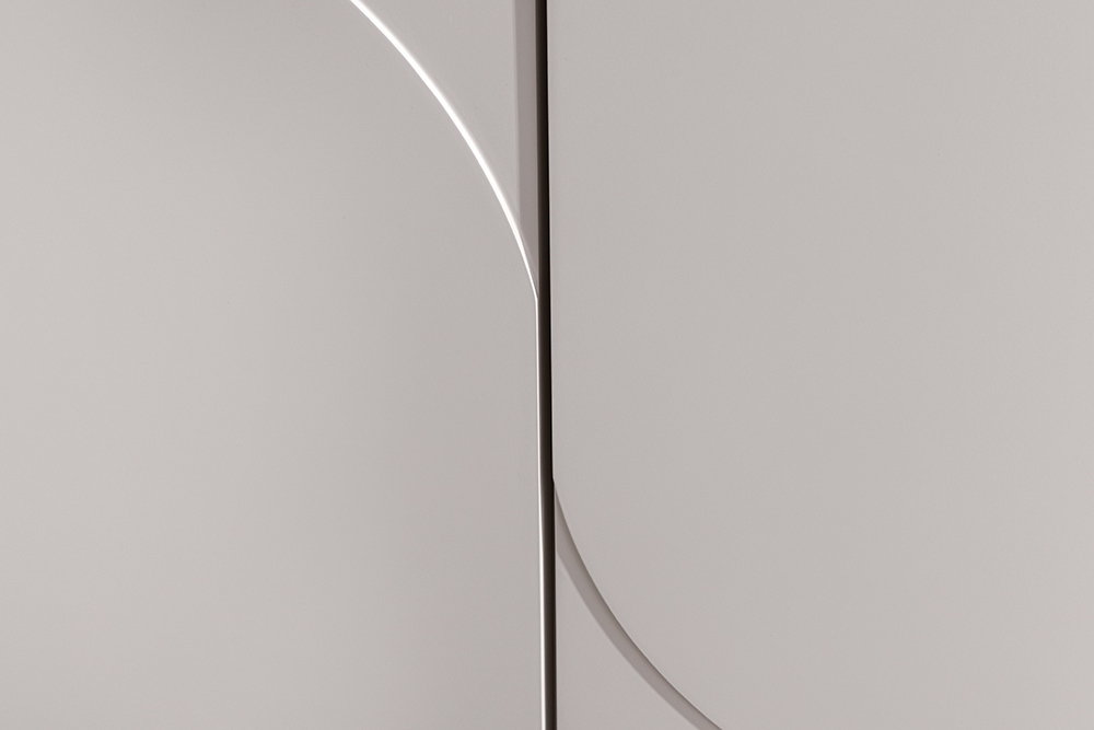 Design Highboard SAVOY 130cm kaschmir weiß Marmor Keramik mit Stauraum und 3D-Front