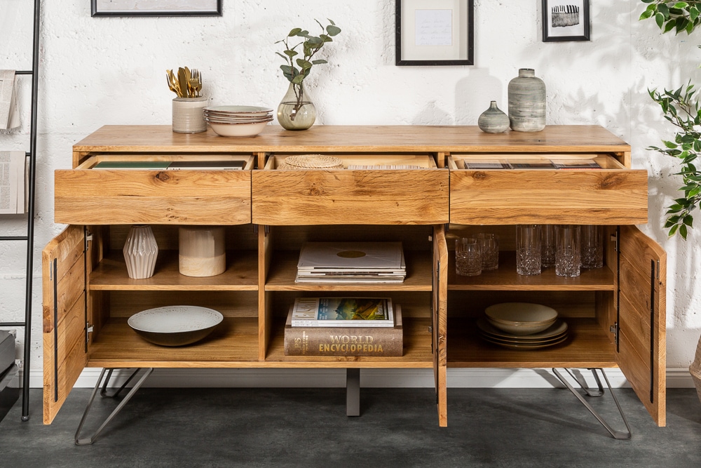 Massivholz Sideboard LIVING EDGE 160cm Wildeiche Metall schwarz Baumkante mit Schubladen