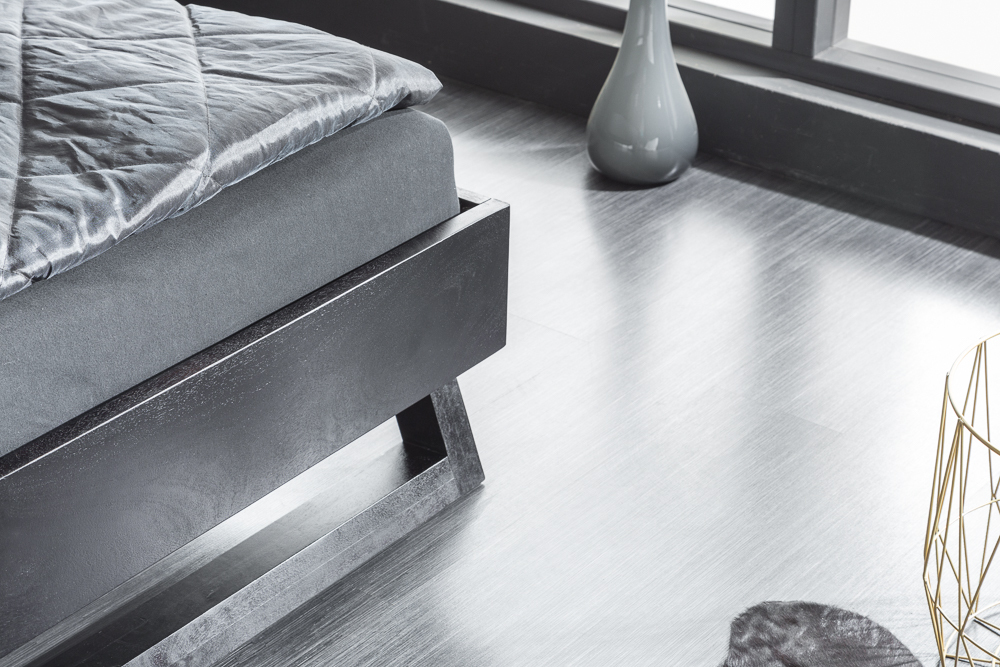 Design Bett SCORPION 180x200cm schwarz Mangoholz 3D Schnitzerei Massivholz Doppelbett