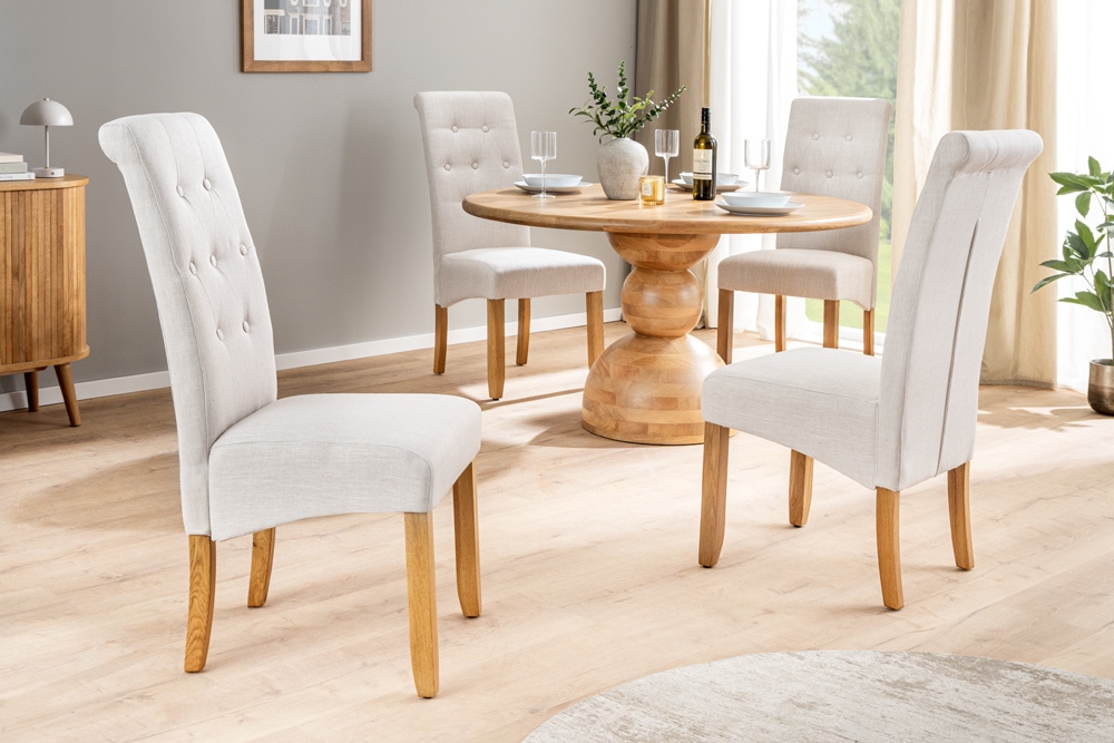 Design Stuhl CASA beige Leinen Massivholzbeine mit Zierknöpfen und Nackenrolle