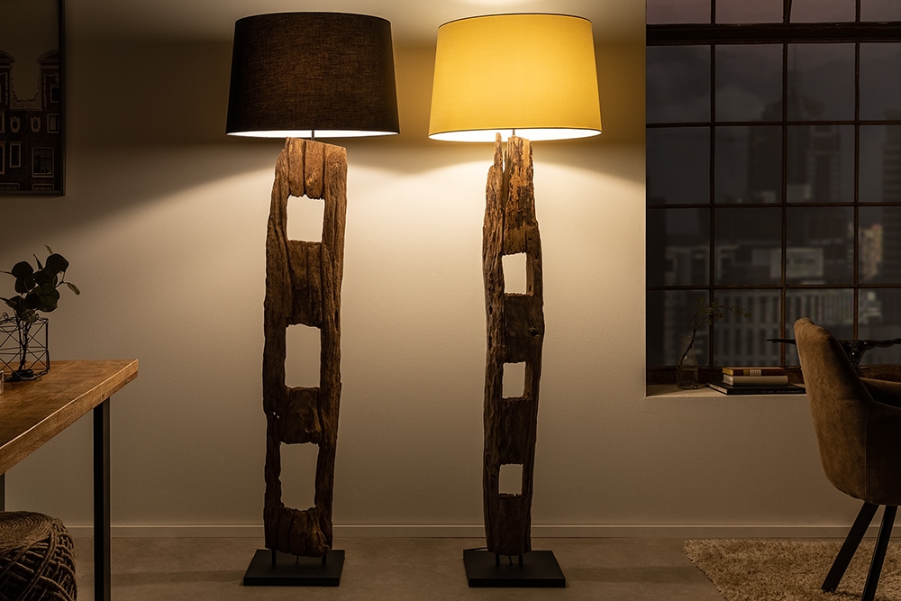 Massive Stehlampe BARRACUDA 177cm natur Akazienholz Baumwollschirm weiß Baumstamm