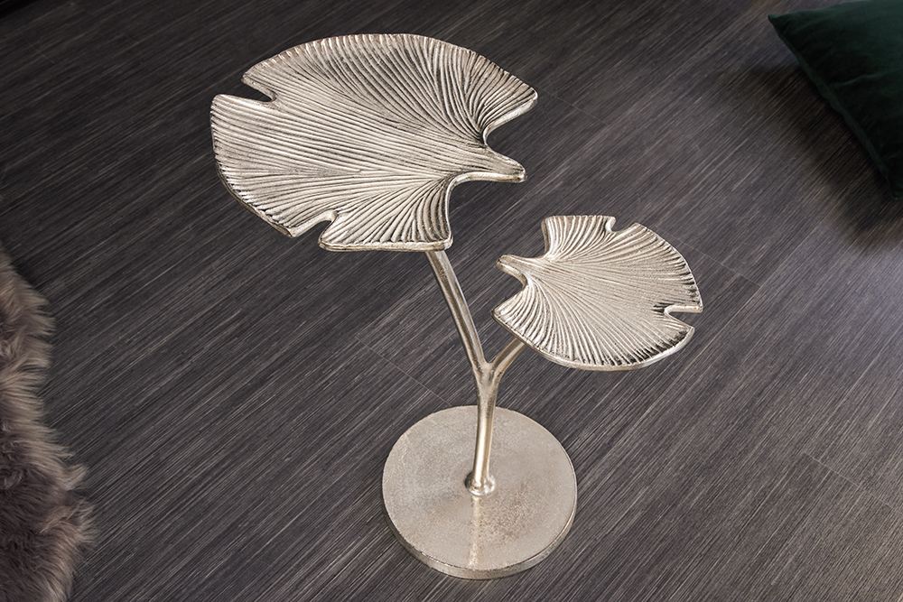 Dekorativer Beistelltisch GINKGO LEAFS 50cm silber handmade Metall