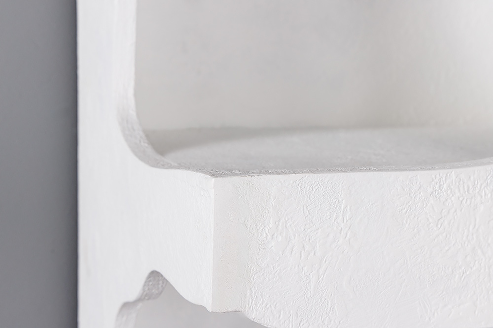 Abstraktes Regal ART AMBIENTE 180cm weiß Beton strukturiert Standregal