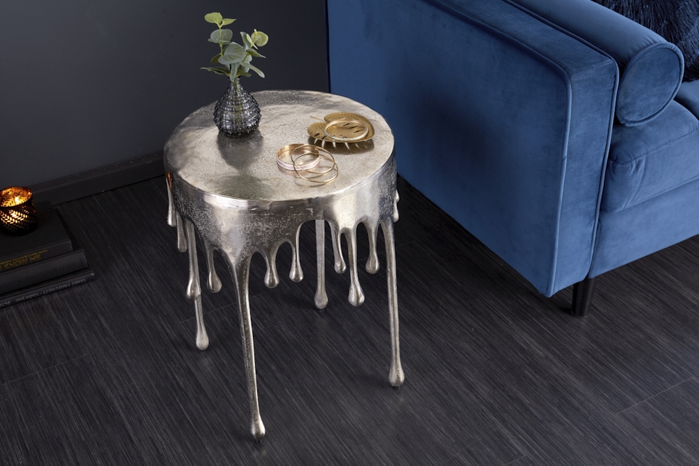 Extravaganter Beistelltisch LIQUID LINE 50cm silber Tropfen-Design Metall Aluminium rund