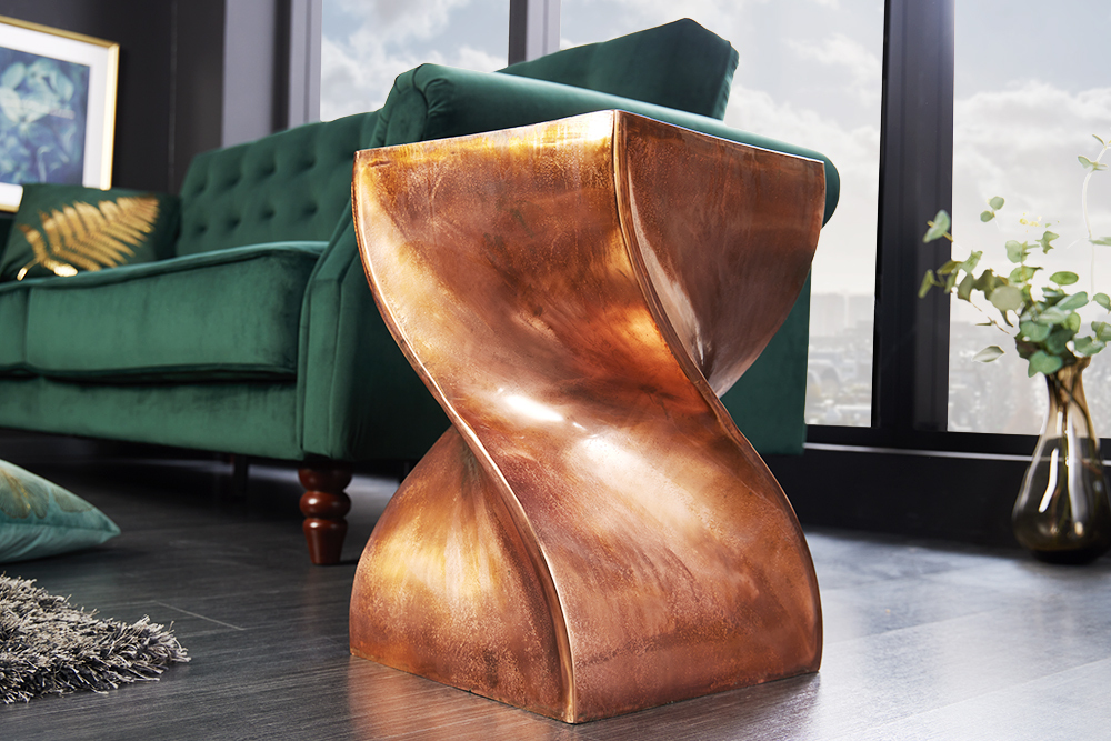 Skulp­tu­raler Beistelltisch TWIST 45cm kupfer geflammt Metall handmade Nachttisch
