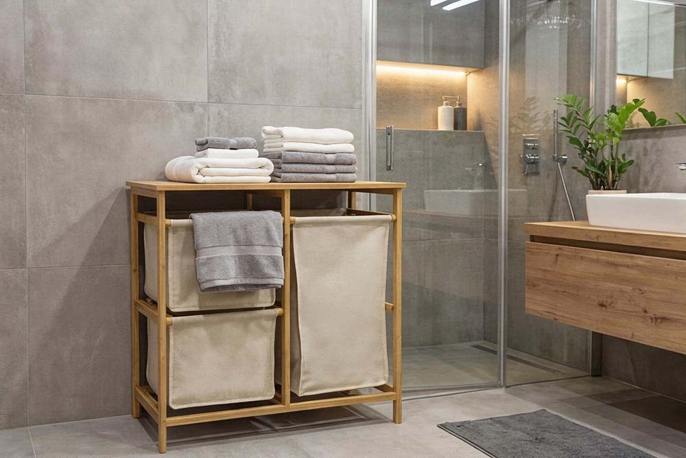 Massivholz Wäschekorb LAGOON SPA 70cm natur beige Bambus drei Wäschebeutel waschbar