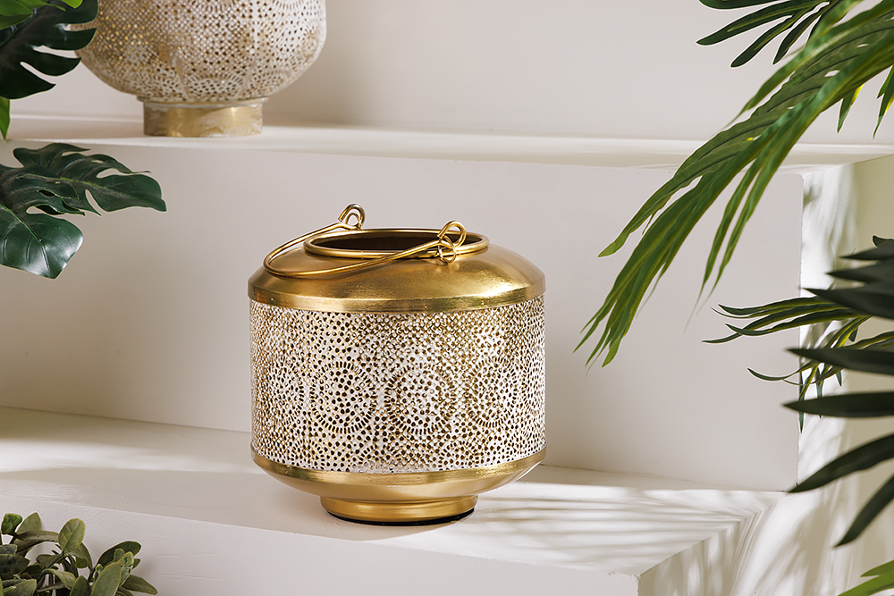 Deko Windlicht ORIENT 20cm gold Metall mit Patina handmade Laterne