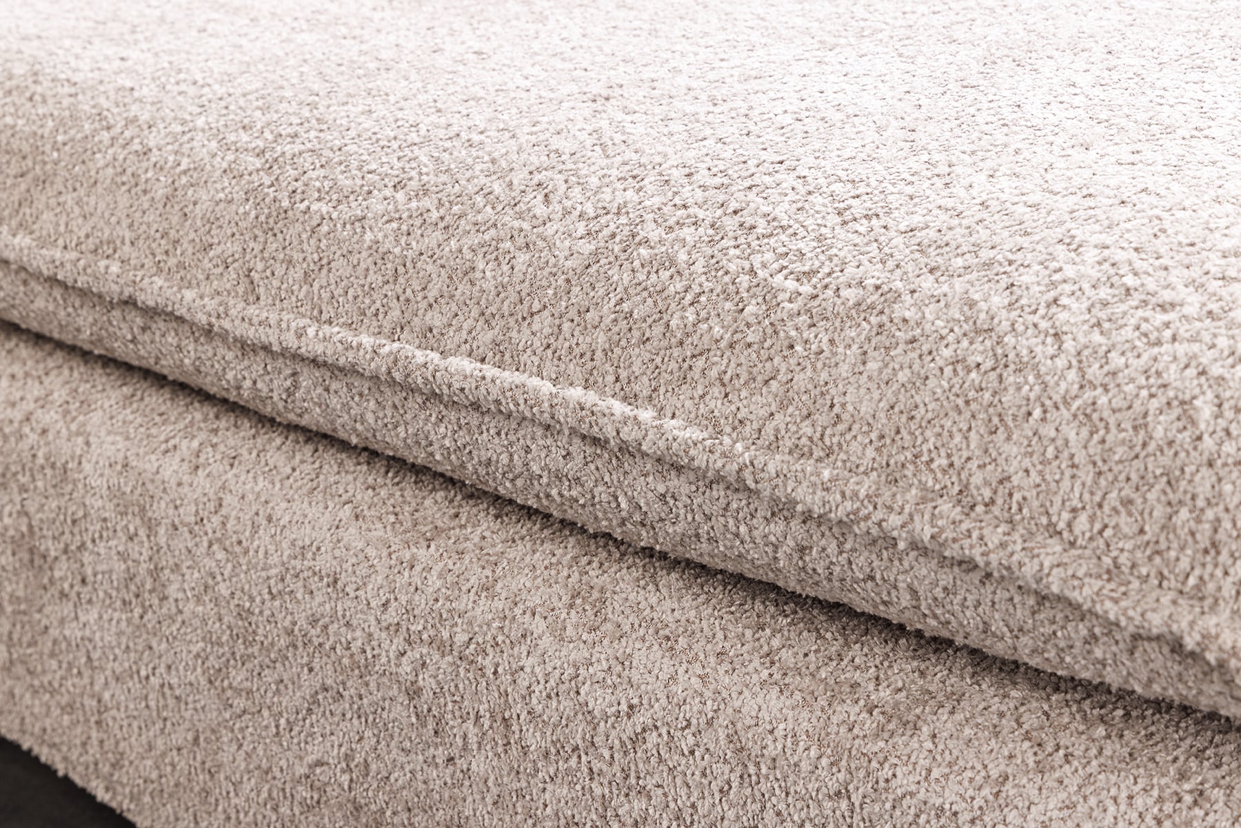 Großer Hocker HEAVEN 100cm champagner beige Bouclé Polsterhocker Federkern